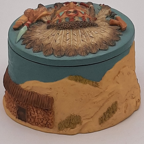 Vintage 1995 Great Spirits Great Chief Resin Detailed Scene Trinket Box Keepsake - Picture 5 of 8